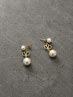 Pearl Drop Earrings – Great Condition